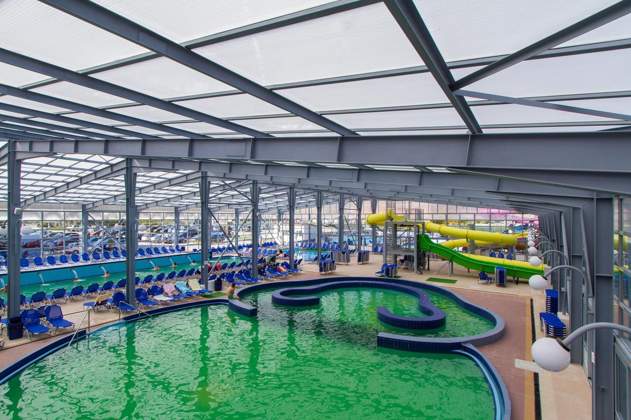 Complex Balnear Cozia Hotel Călimăneşti Exterior foto